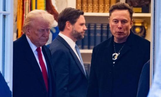 特朗普与马斯克达成和解，白宫排名第二的人物，发挥了关键作用！美媒《华盛顿邮报