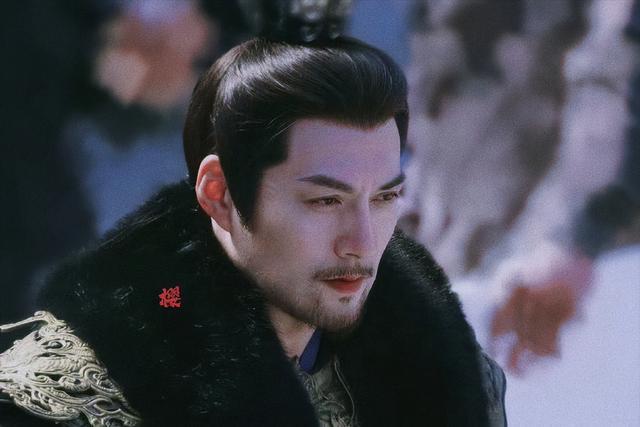 看了《逐玉》这部剧，我真的震惊了，没想到，这里面最让人意外的居然是，47岁的半