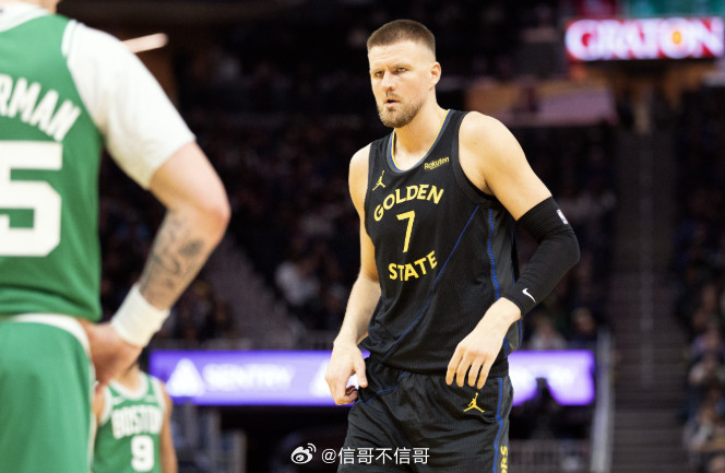 勇士主场117-127不敌森林狼。赛后，勇士球员波尔津吉斯接受媒体采访。当记者指