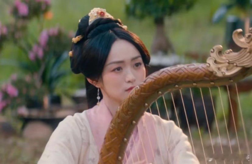 《折腰》：委屈之人，大乔与小乔的无奈在《折腰》大结局里，大乔与小乔皆满是委屈。