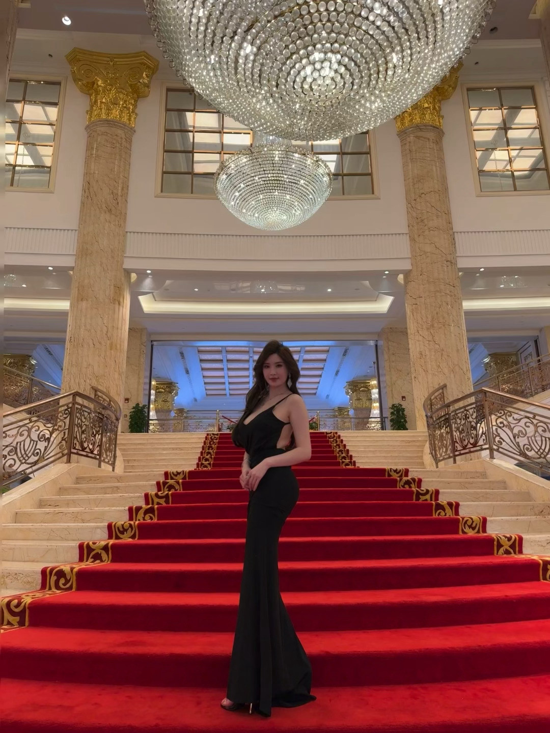 假装自己是女明星