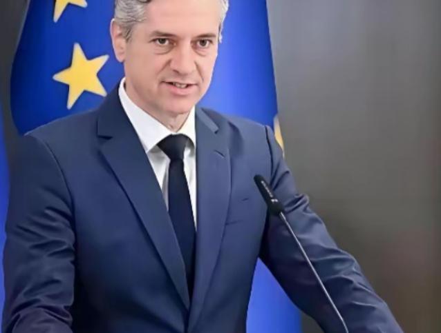 大过年的，没想到比利时首相竟然这样说中国！比利时首相德韦弗说：所有人都想加入欧