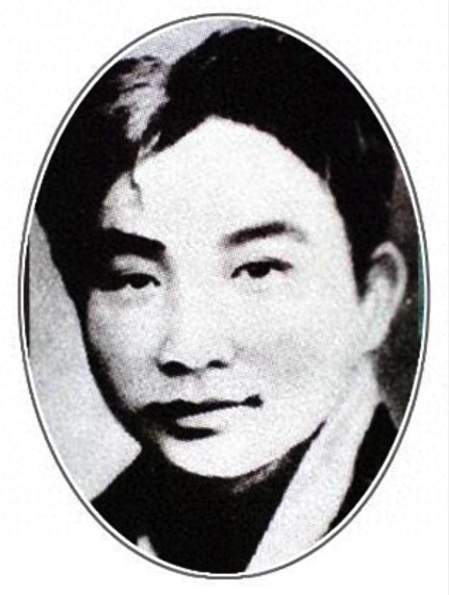 1935年，地下党员林青和刘茂隆被捕，敌人软硬兼施，不奏效，打算处决他们时，一个