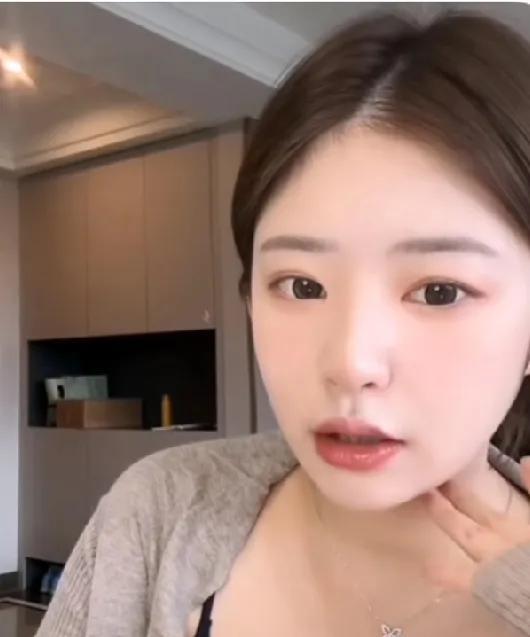 黄一鸣竟然打算给3岁女儿整牙，还直接说女儿是地包牙。不过这事肯定门清，毕竟她自己