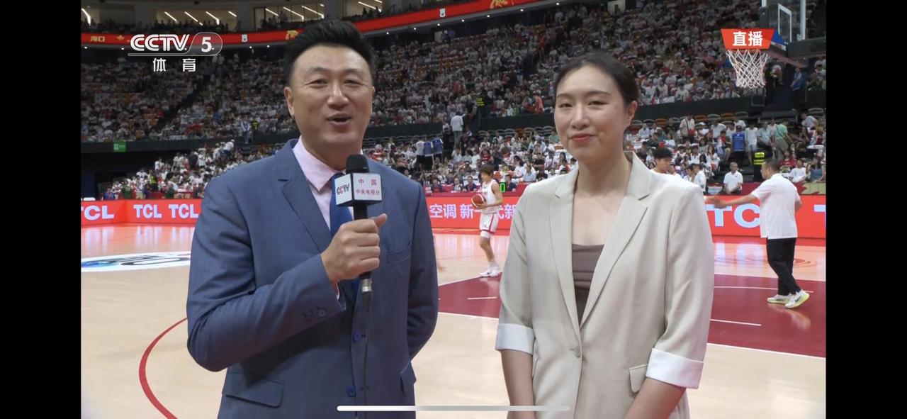 今晚中国女篮没能经住考验啊！其实，今晚澳大利亚女篮总体来说也没有打的多好，就