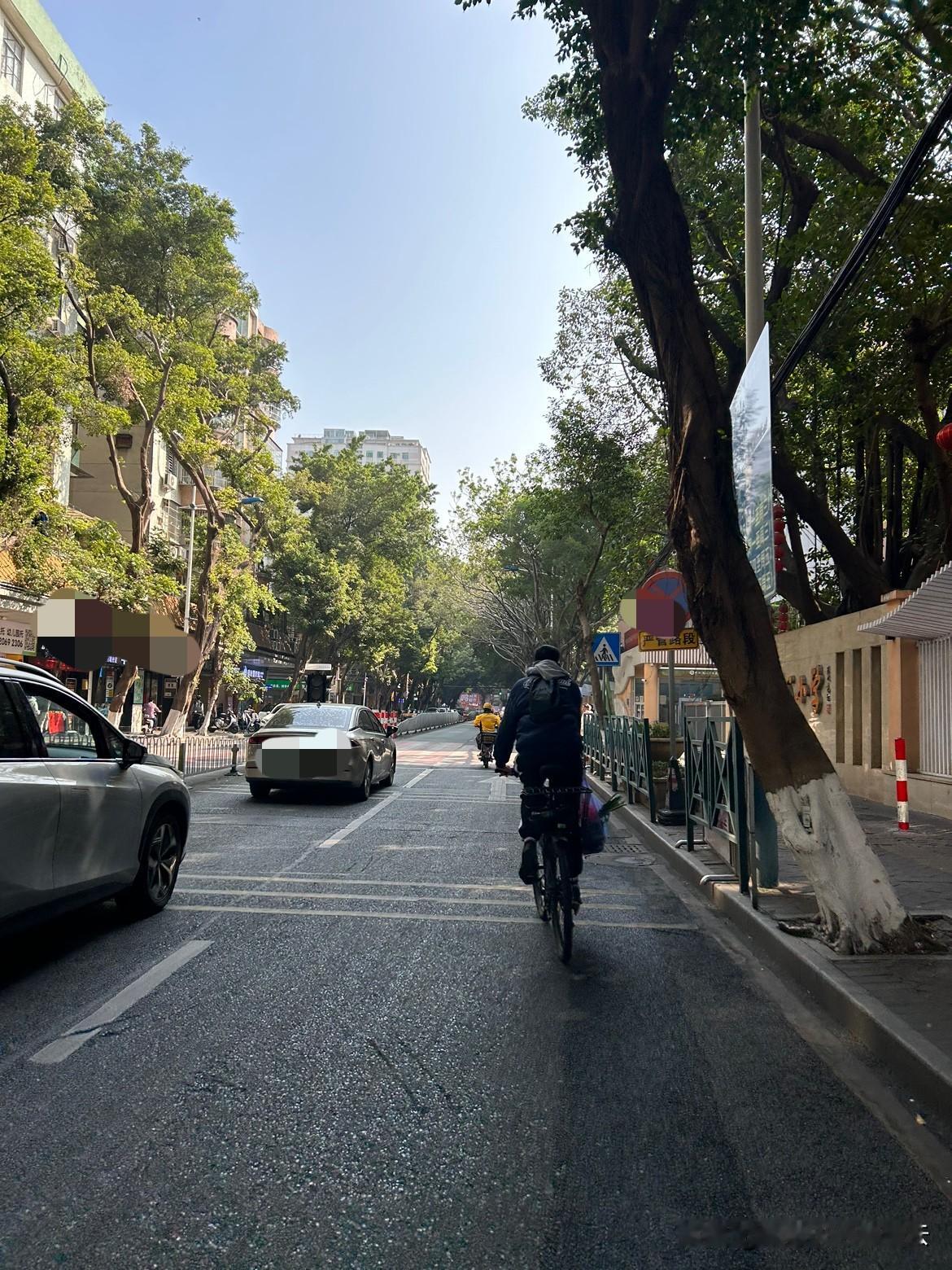 看到有一种论调说什么“凡是干体力劳动的人，都是原生家庭不好！”，不以为然这个