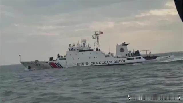 中国海警船首次驶入金门水域12月18日，中国海警4船编队驶入金门“限制水域”