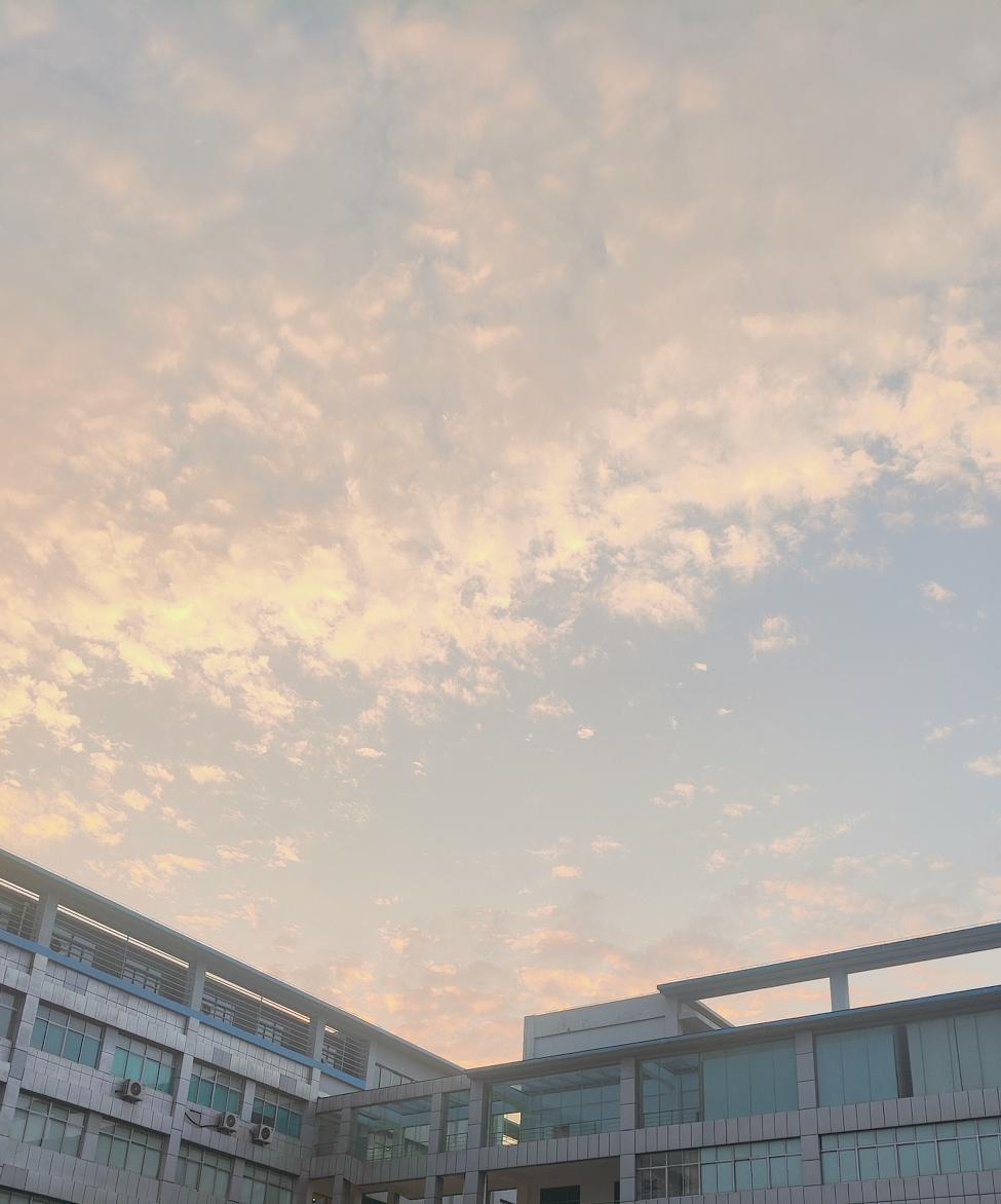 男人要的是生理性喜欢，更渴望“被需要”的确认。女人要的要那几分钟。​更渴望的是他