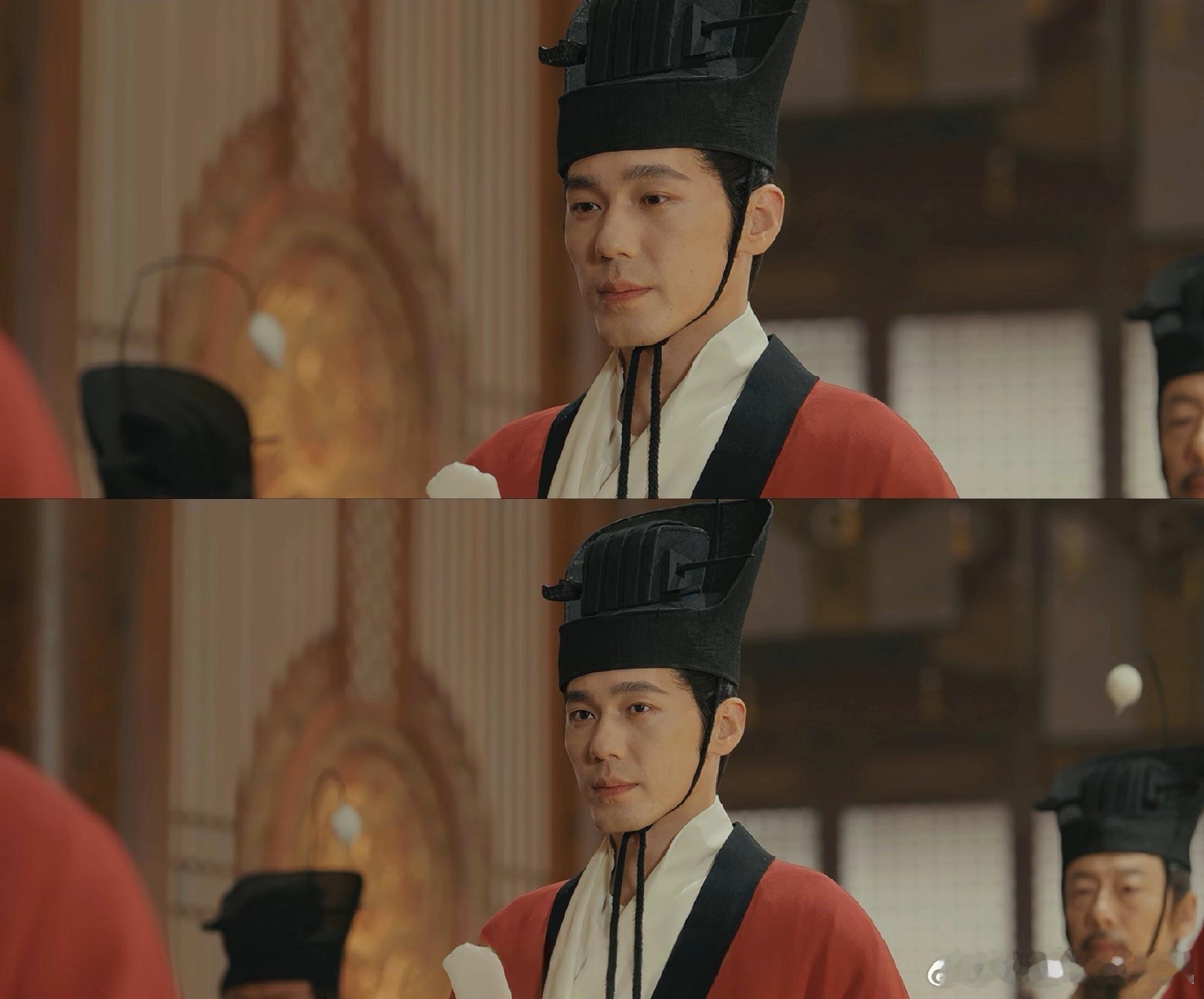 白宇眼技全靠演不靠妆这段戏证明了好的表演不需要太多外在修饰。白宇用眼神撑起了角