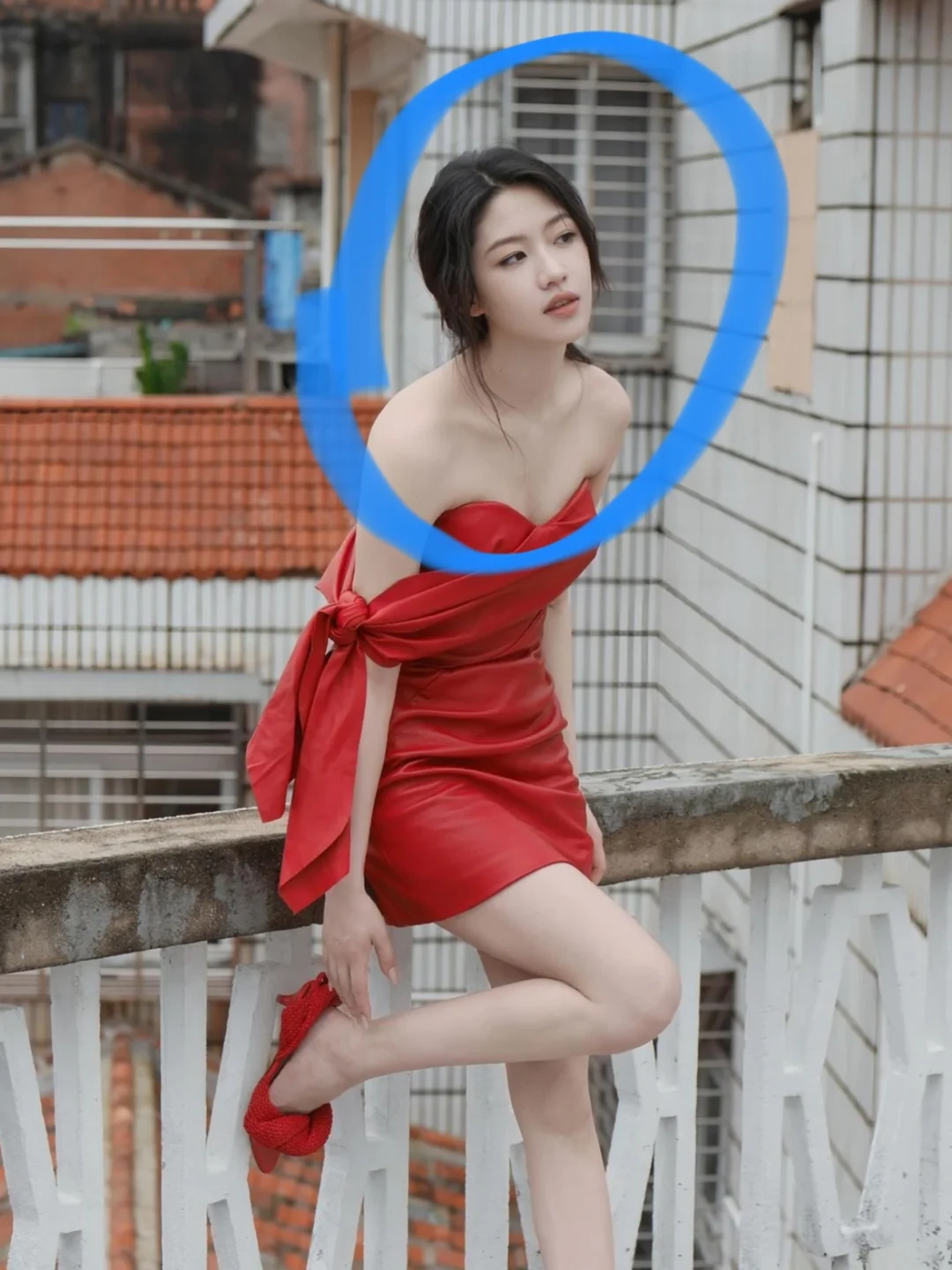 00花的红裙子真的好迷人