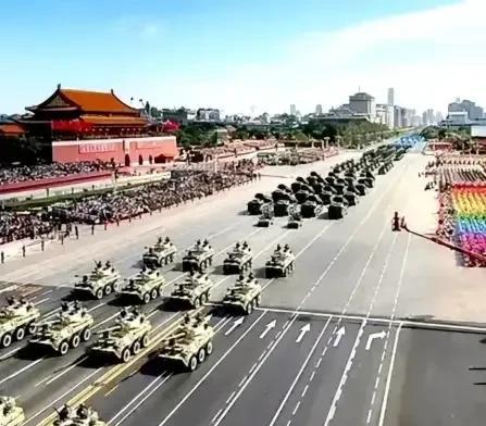 九三大阅兵后可能要拿某些跳梁小丑开刀了，一个是在南海闹事的菲律宾，一个是军国主义