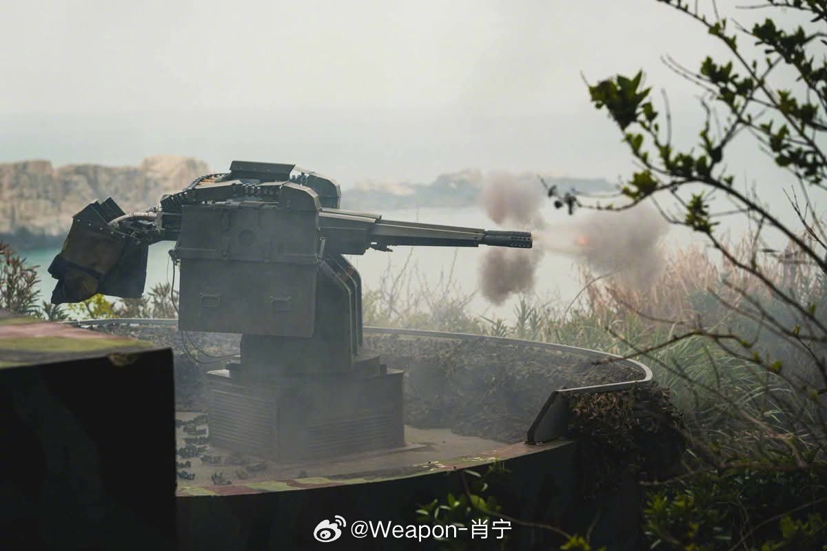 烽火问鼎计划最近的防务演习中，台湾东引岛发现了陆基型XTR-102防空系统