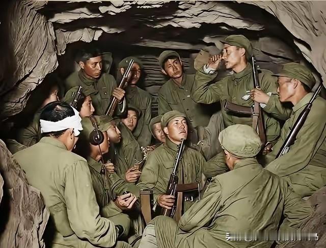 志愿军手上拿的是啥武器他们才是我们应该追的明星，是我们最可爱的人。谁能想