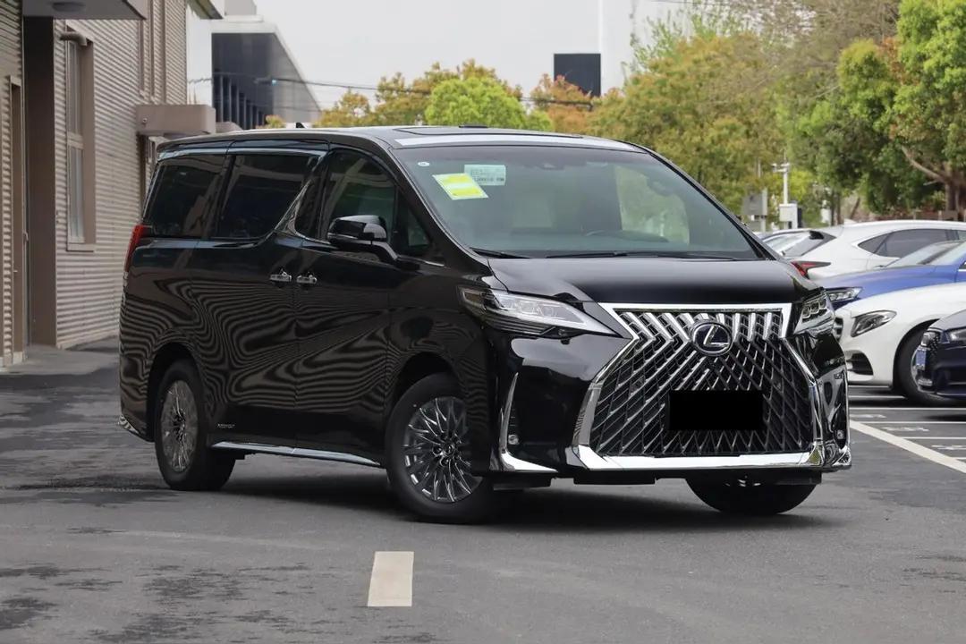 弟兄们，听我一句劝！！买家用MPV，记住三条就足够了：空间够不够大、老人孩子