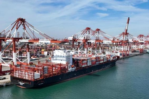 中方反击次日，巴拿马提解决方案，或归还长和经营权，但有个前提巴拿马总统突然松