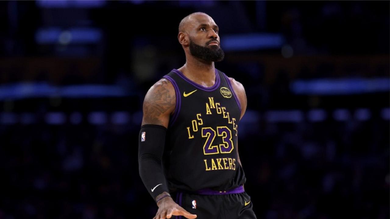 挑战詹姆斯统治地位！狄龙直言：NBA最被高估球员时代将终结