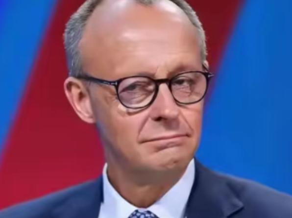 欧洲代表团即将访华，却出现了一件十分荒唐的事情：所有访华人员必须携带一次性电子产