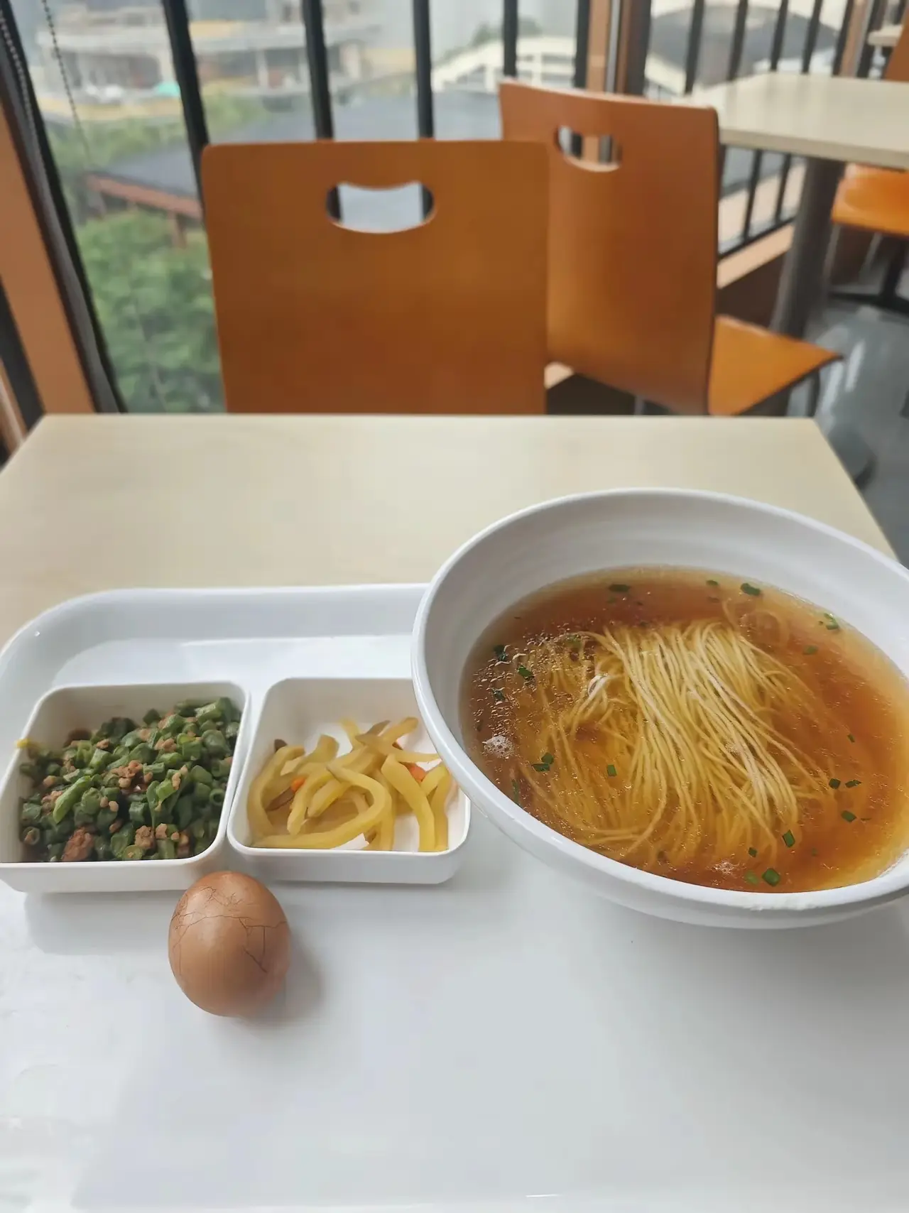 某国企早饭，够吃吗？外面这样一顿得多少钱？