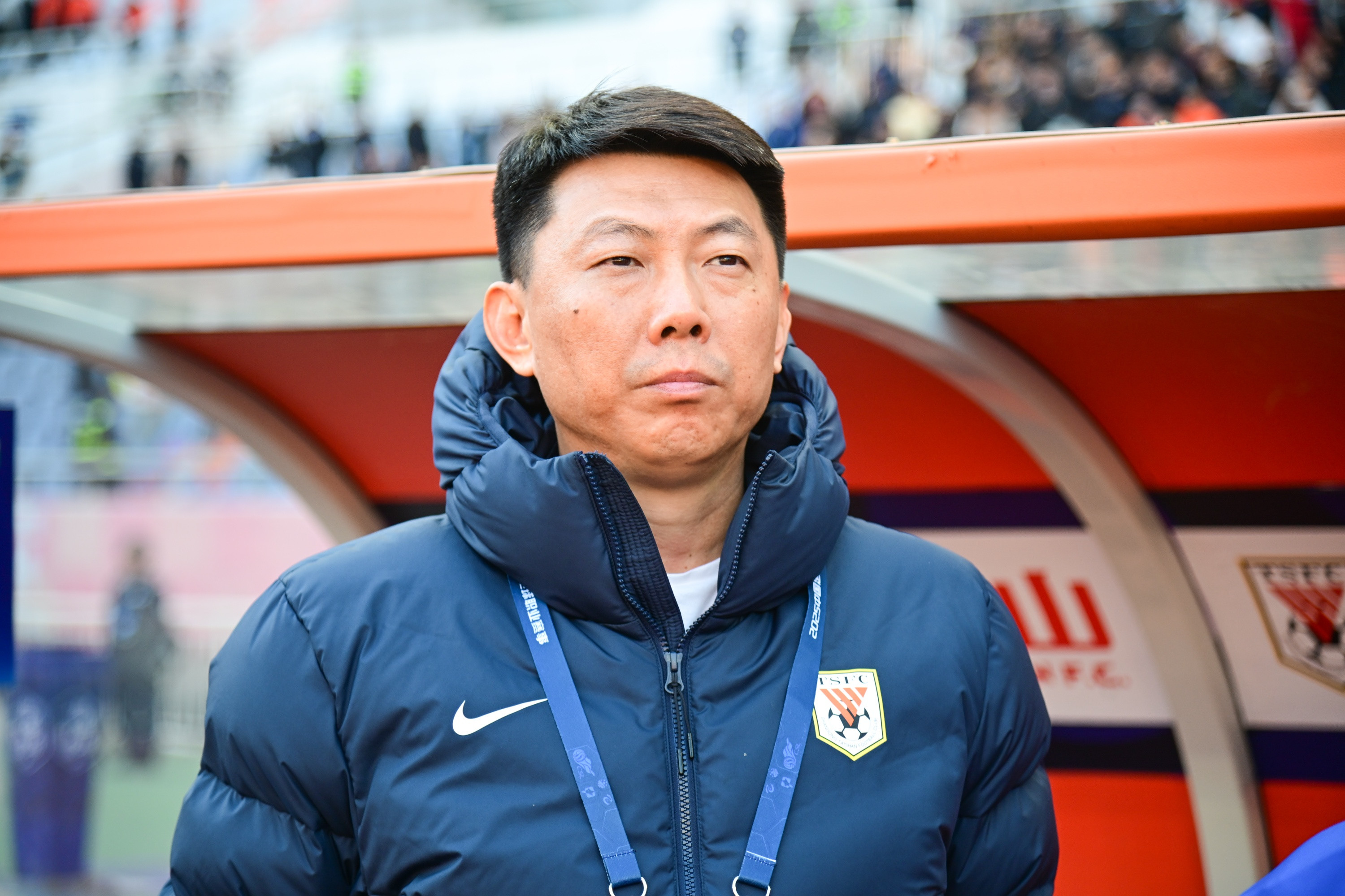 泰山助教: 球队所有人都希望瓦科留队, 球员转会很正常, 祝福瓦科