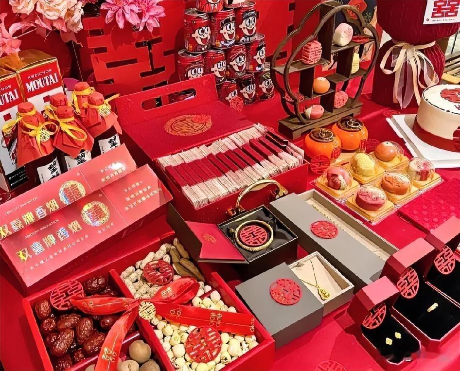 昨天，侄子订婚，女方全场黑着脸，我们全家忙前忙后，20万彩礼、五金一样不落，订婚
