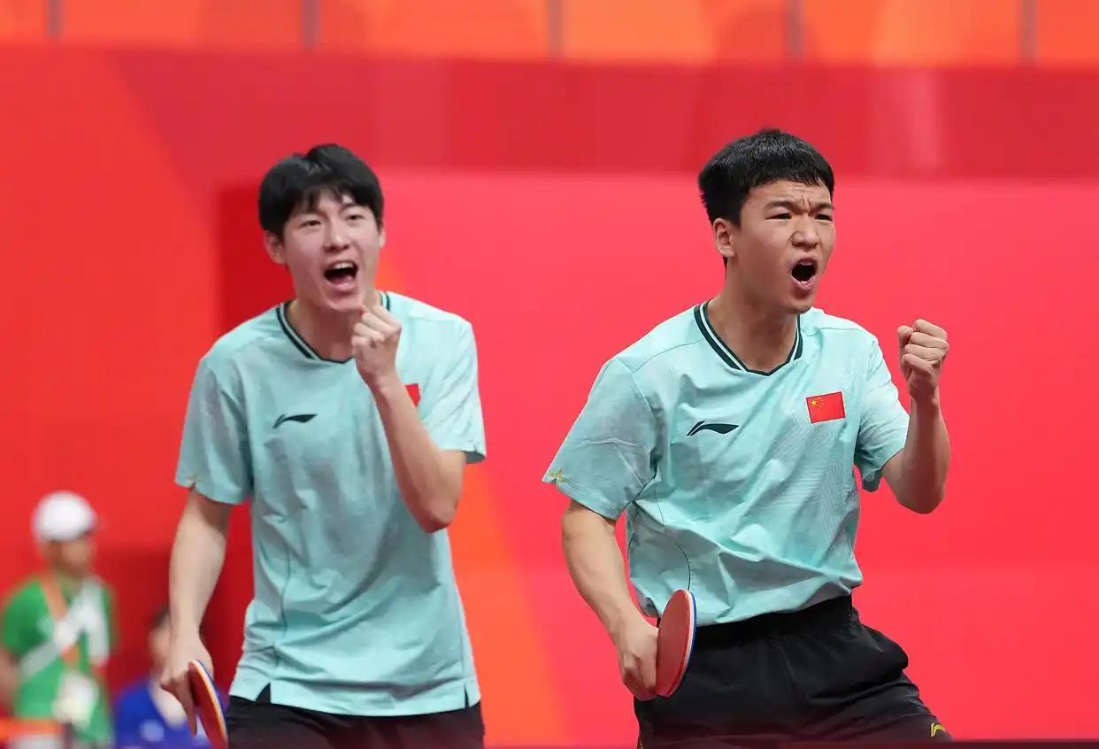 3-2，🇨🇳绝杀日本张本智和/篠冢大登🇯🇵，温瑞博/向鹏🇨🇳险胜晋级