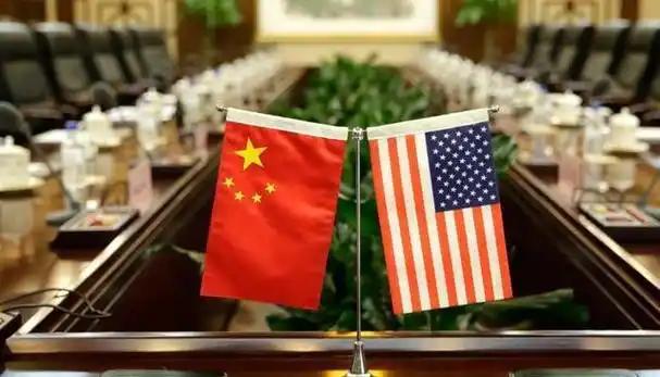 中国摊牌了，美国反而有些手足无措。8月5日，中国依据《反外国制裁法》将美国合规