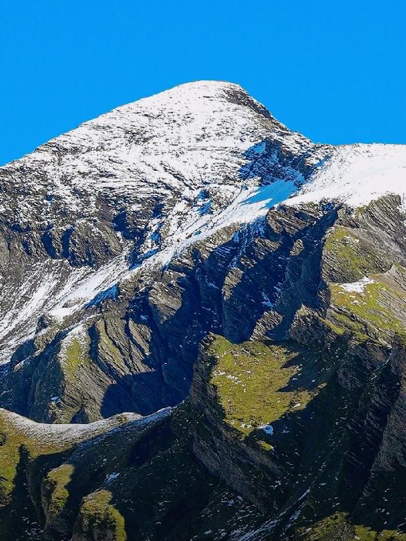 刘震云：）拂说如果有一天你日子好了，手头宽裕了，生活不再为钱发愁——请答