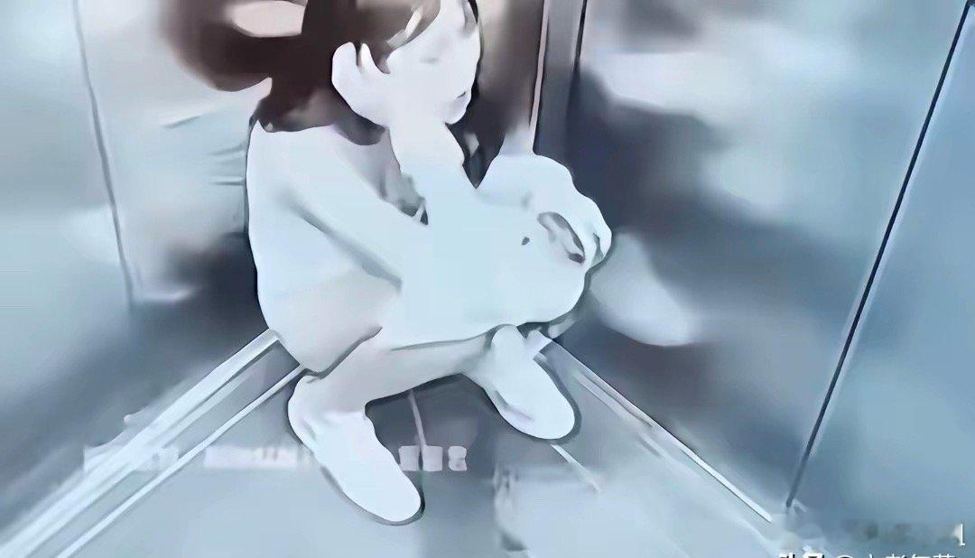 丢人​姑娘你能少喝点吗，这多丢人啊！​​​