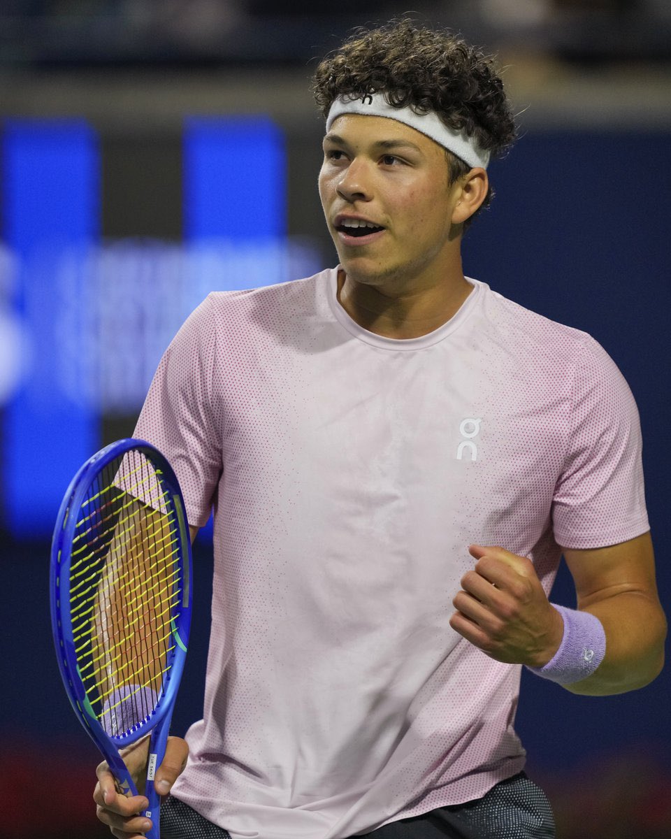 ATP年终总决赛积分: 本-谢尔顿携冠升至第四, 阿卡第一