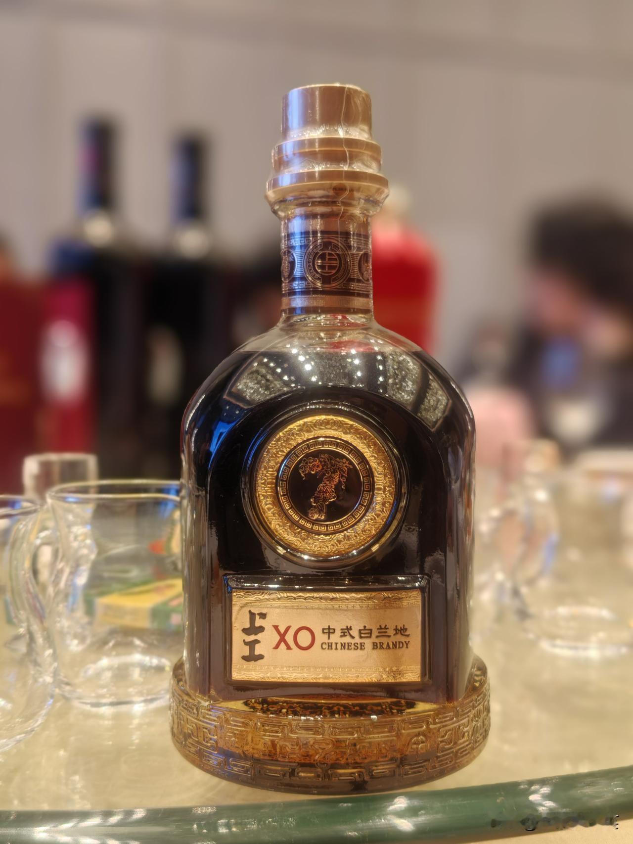 善心，是人世间最温润的光。它不是居高临下的施舍，而是感同身受的体贴。是见人滑倒时