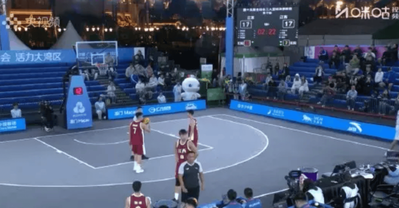 三人男篮江苏不满判罚, 四名队员全部被吹夺权离场直接判负