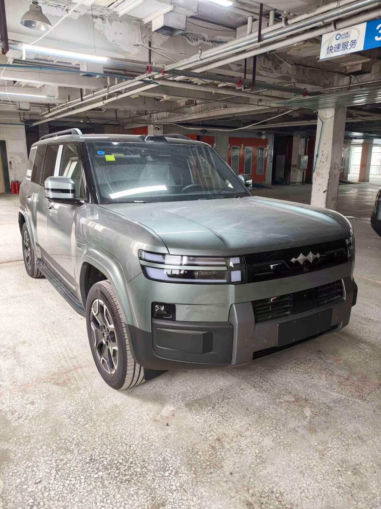 26款方程豹钛7EV675KM后驱闪充版​指导价211800选装天神之眼