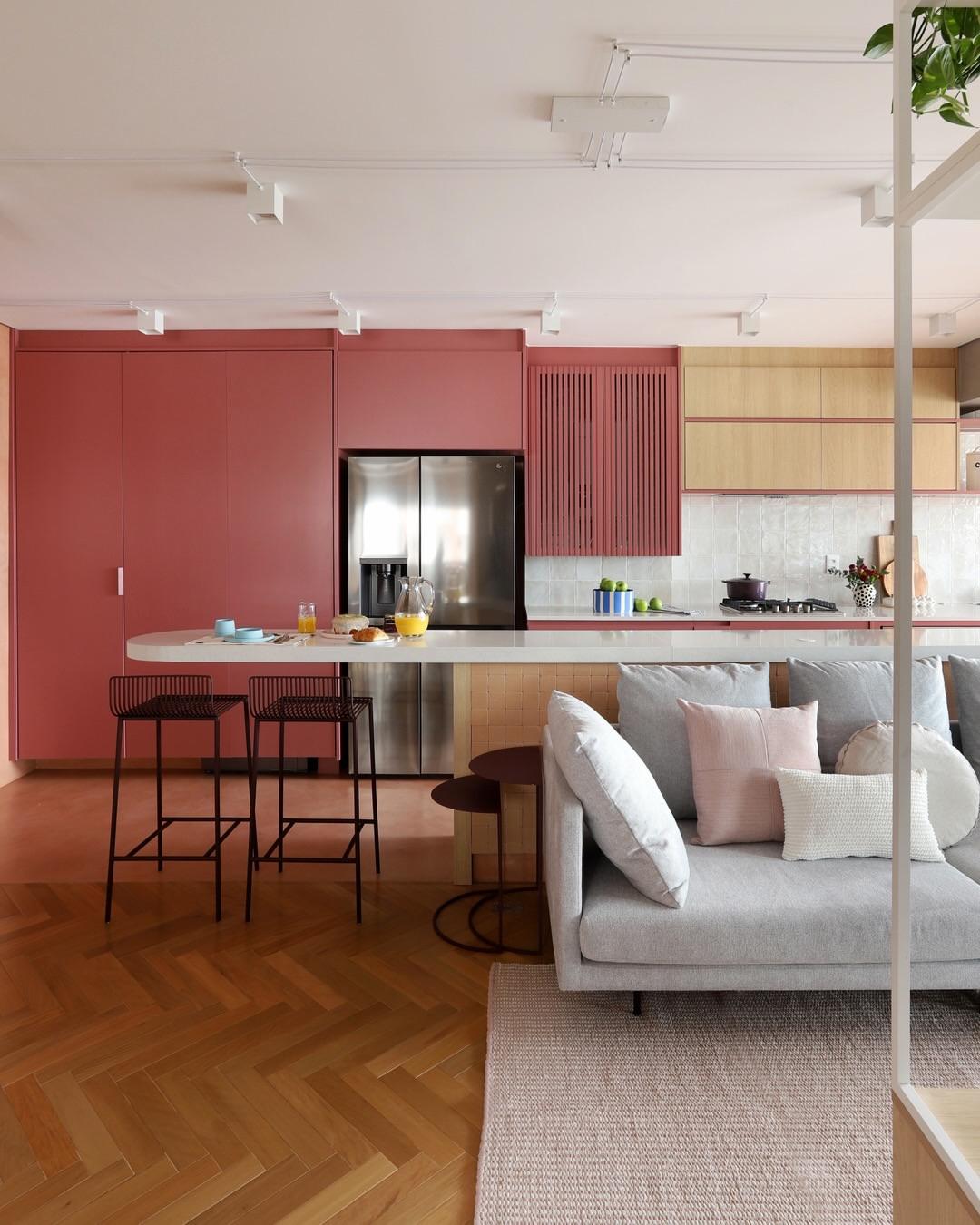 68㎡小户型私藏温柔，粉红色揉满少女心。你喜欢什么风格装修小户型