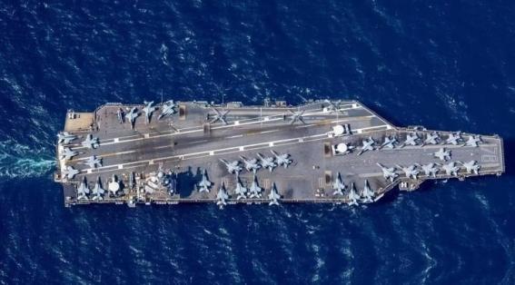 如果美国把全部11艘航空母舰集中起来对付我们，我们能不能挡得住？其实我们很难抵抗