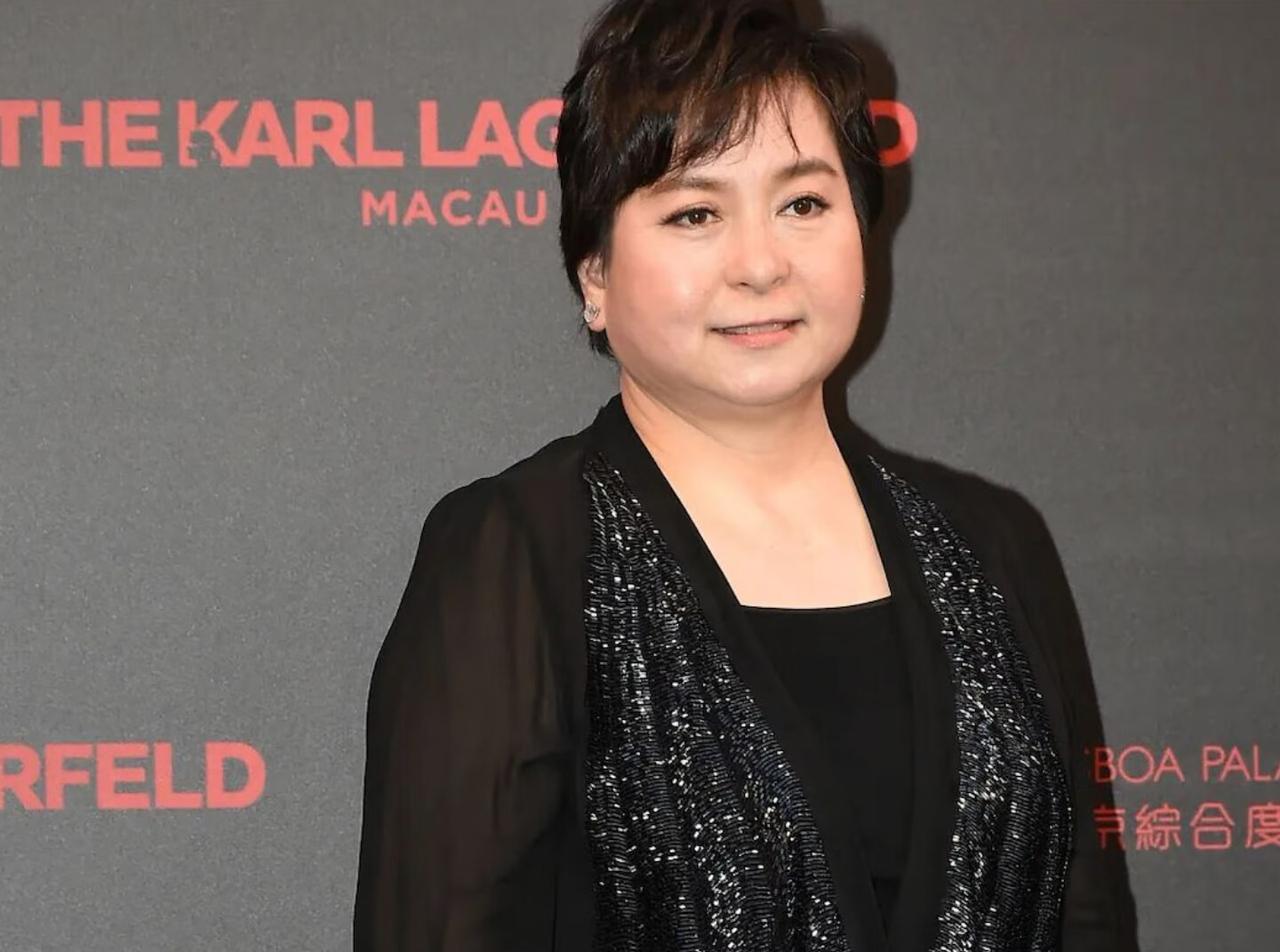 泪目！千亿资产的何超蕸去世她不是死于意外，也不是死于孤独，而是因为常年体弱，