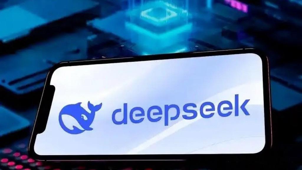 DeepSeek升级大容量模型Deepseek被指变冷淡了DeepSeek悄悄