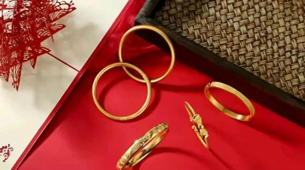 无语了！外甥婚期只剩两个月，小两口居然因为婚纱要掰？我表姐家是农村的，好不容易