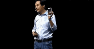 LH手机科技爱好者雷军建议现在就换手机，我个人的看法和他一样。如果今年需要换手