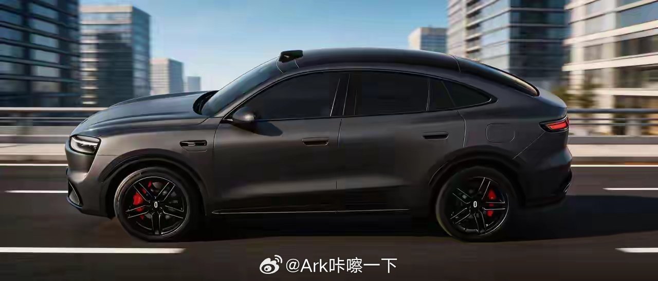 网友PS的问界M6轿跑版，我感觉比智界R7好看