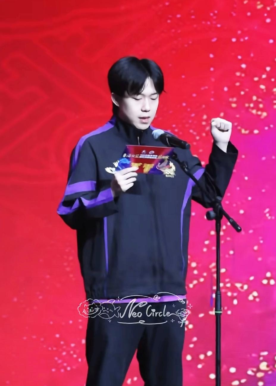 万万没想到，南京乒超总决赛宣誓人是王楚钦。南京乒超总决赛今日开赛，昨天还