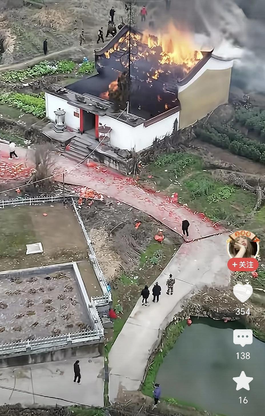 真是欢欢喜喜过大年，却让庙宇遭了劫，佛祖会不会怪罪这些人哇？新春寺庙祈福许愿的