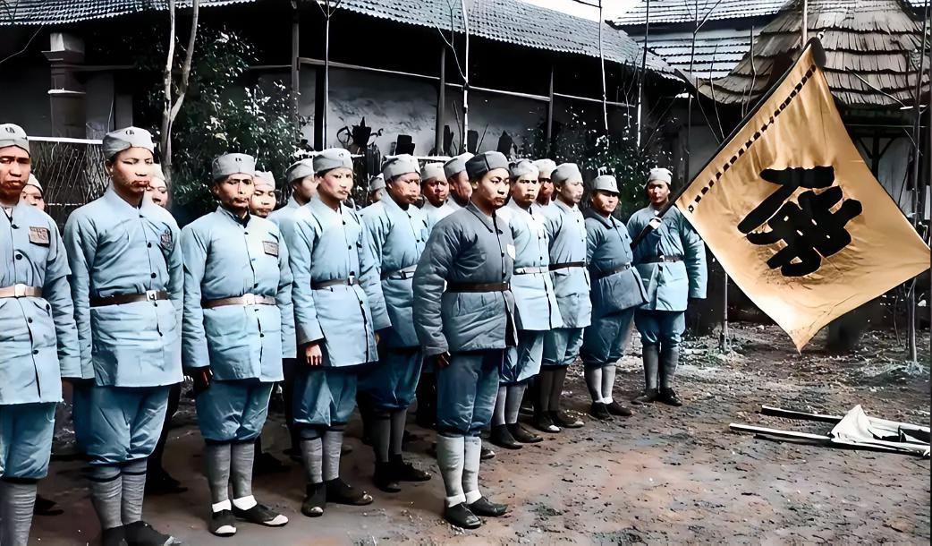 1938年，一个和尚带着几十个僧人抗日，贺龙让余秋里邀请他们加入八路军，和尚看到