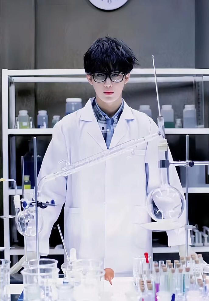 看来檀健次真是让某些人有危机感了，各yxh联合出动，檀健次和檀丝无缘无故被🐎一