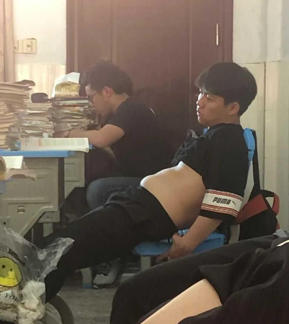 吹不到空调和空调底下的人。！！！