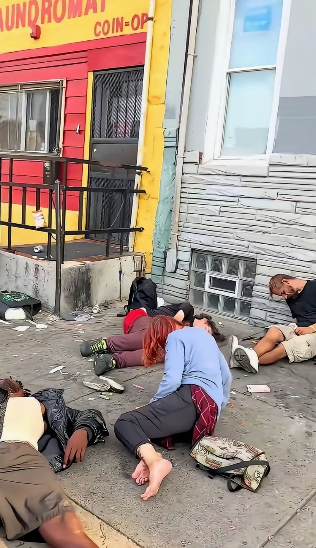 网友：终于知道每年都有那么多人去美国，可美国人口却没有增长的原因了。