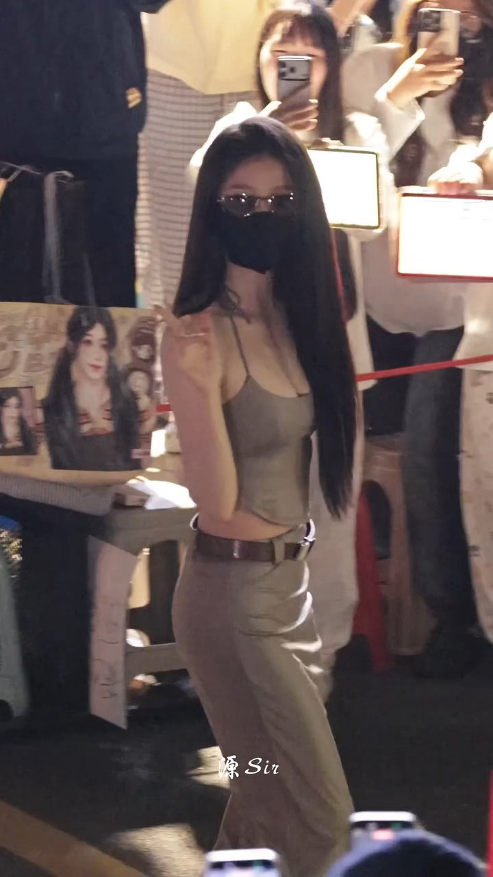 🥵🥵🥵好辣好辣好辣啊谁能不叫妈咪啊虞书欣何盼​​​
