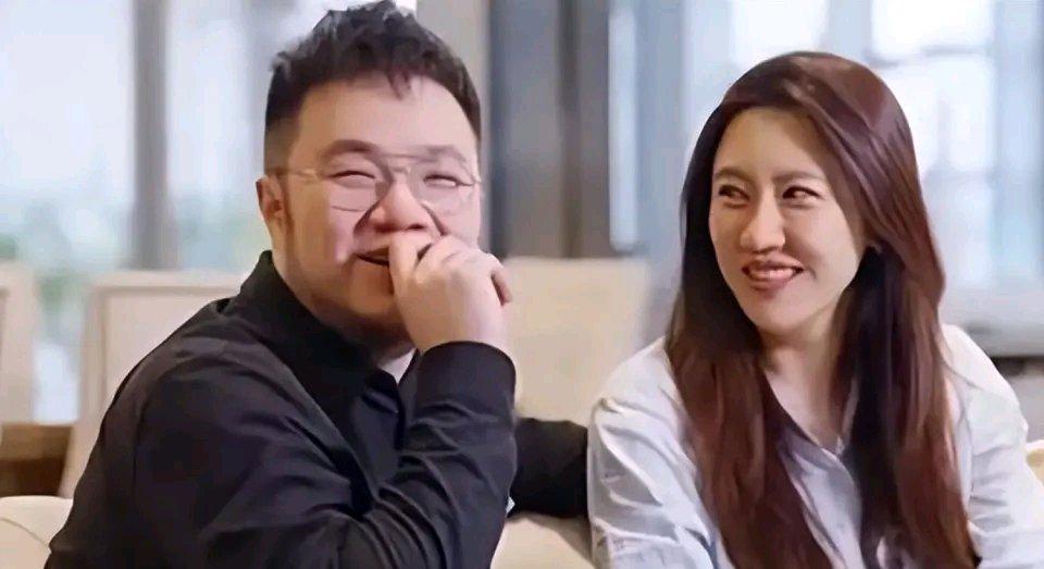 宋丹丹和英达的过往真是一部大戏。当年英达为了梁欢，狠心和宋丹丹离婚，连7岁的儿子