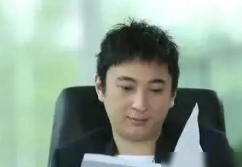 王思聪拒演《战狼2》，真不是嫌100万片酬少。你以为是傲慢，我告诉你，这是顶级捕