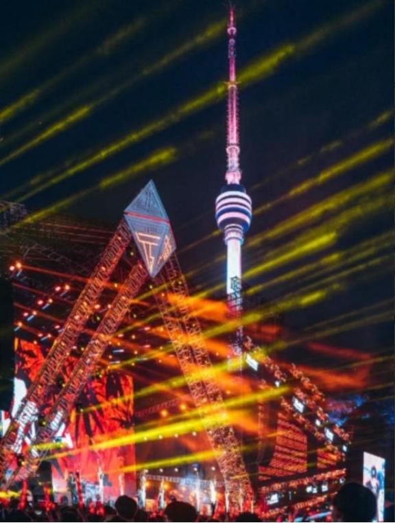 风向彻底变了！美国、德国、法国、韩国、英国、加拿大这些国家的媒体，全都齐刷刷把镜