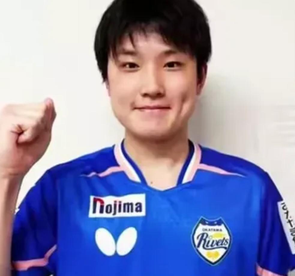 张本家族在日本迎来大逆袭张本家族在日本迎来大逆袭张本智和一家在日本迎来全